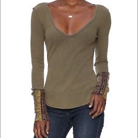Free People Tops - 💐Free People Art school Thermal Cuffs Top💐